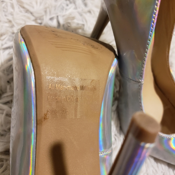 Shiney Heels - Picture 4 of 5